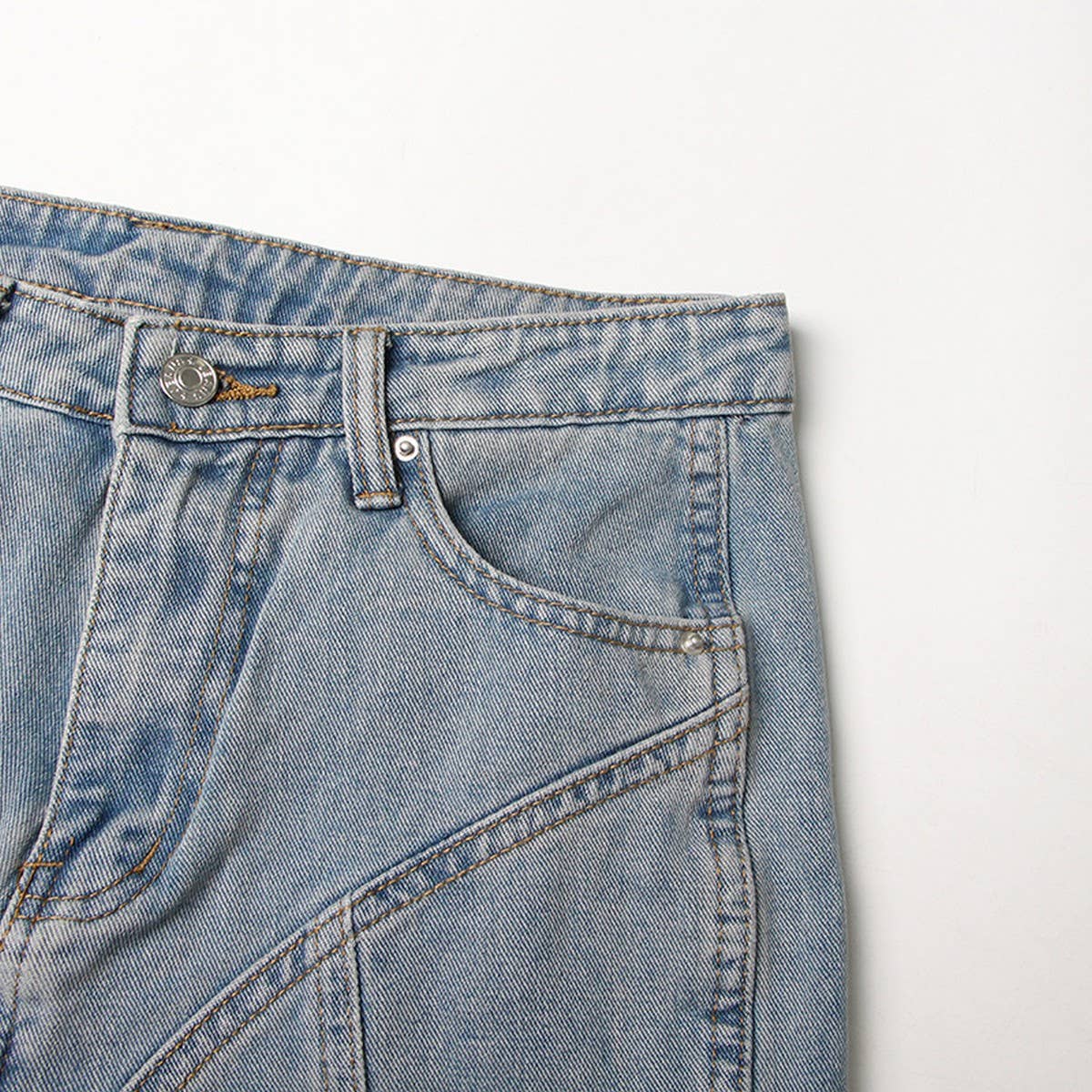 COLOR BLOCKING PATCHWORK WASHED LIGHT DENIM PANTS