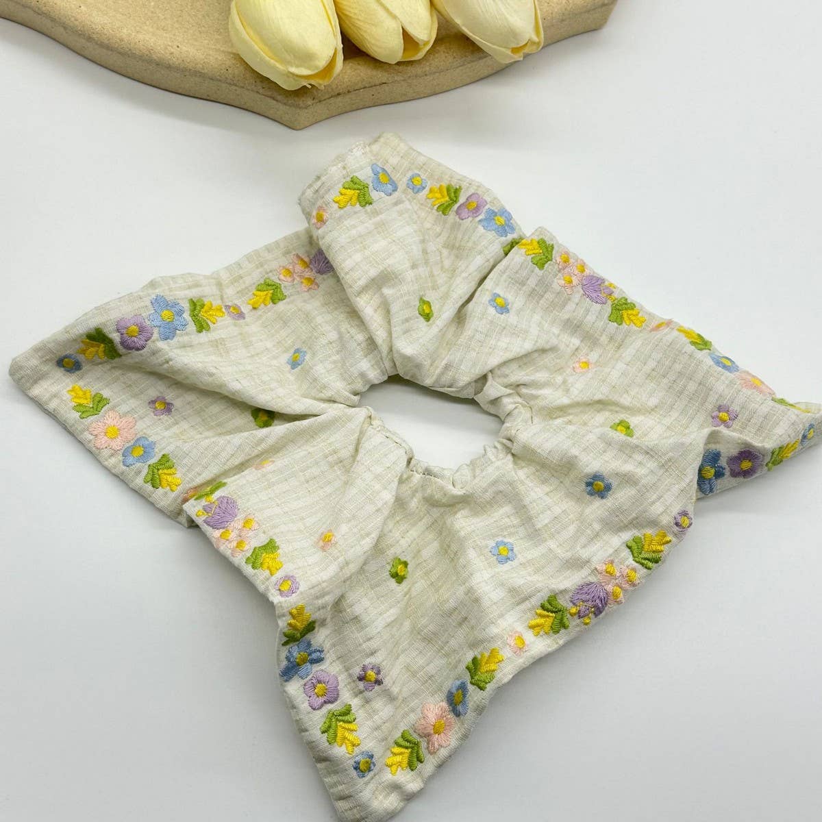 DOUBLE-SIDED EMBROIDERED FLOWER HEADBAND