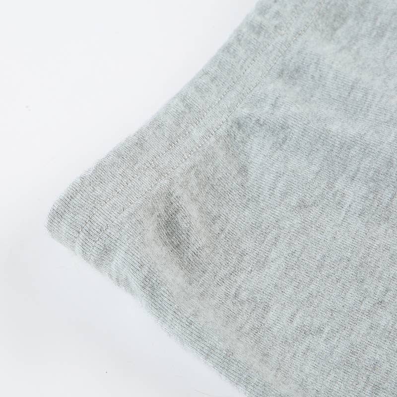 Star contrast sticker sports casual shorts