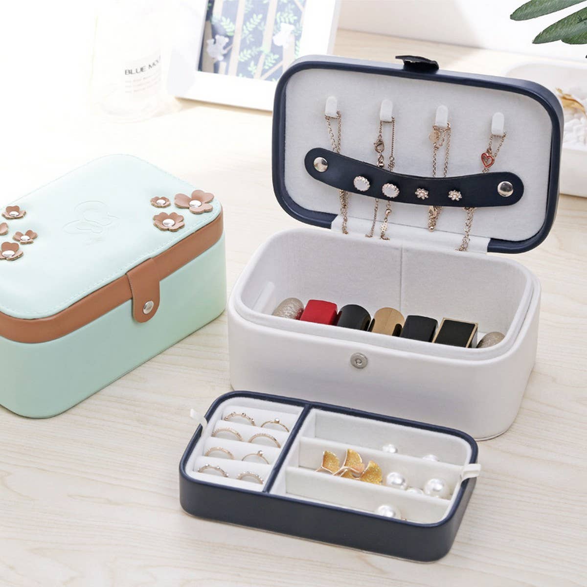 CUTE BUTTON TRAVEL JEWELRY STORAGE BAG