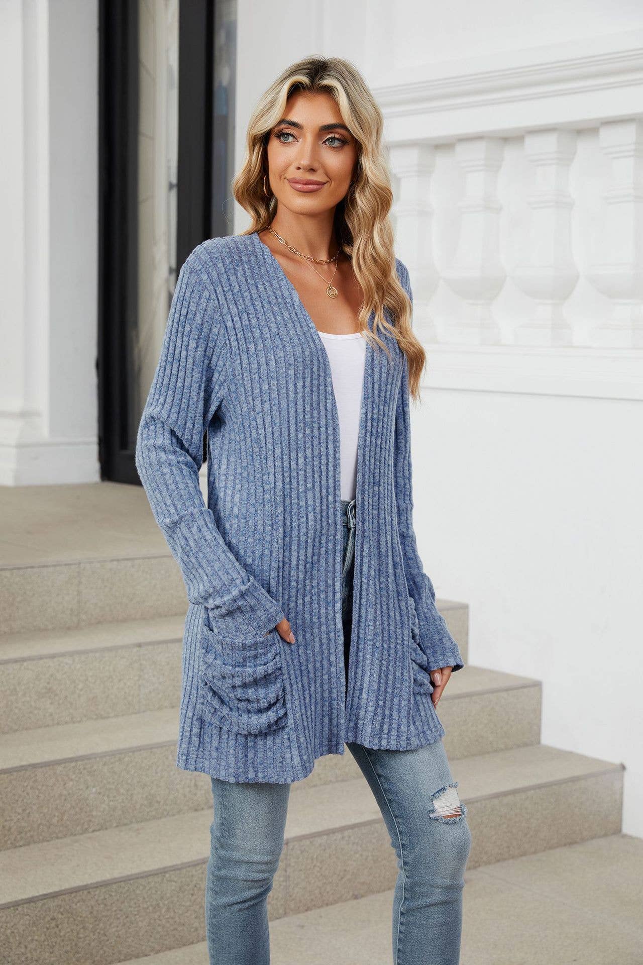 Solid-color casual pocket long-sleeved cardigan
