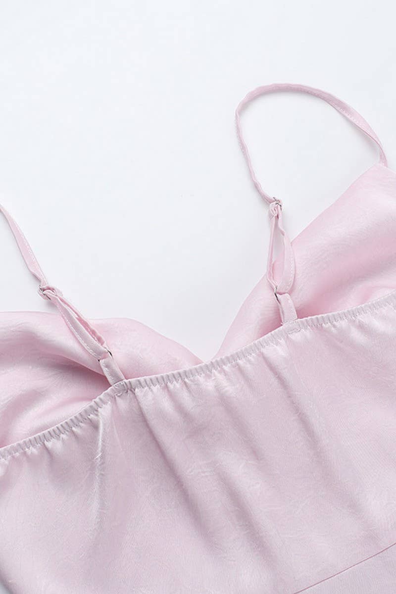 CWDMD5093_SATIN PLEATED SLIT FIT HIP SLING DRESS