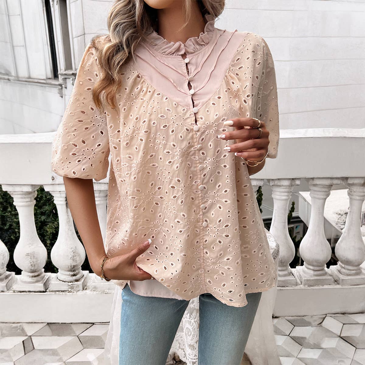 TEMPERAMENT PUFFED SLEEVE EMBROIDERED SHIRT