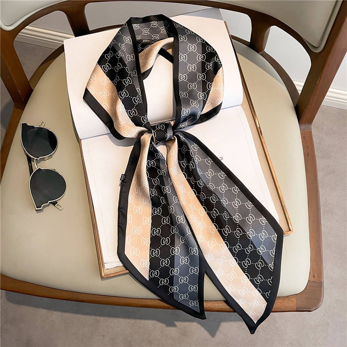 LETTER PRINT DOUBLE LAYER  HEAD SCARF