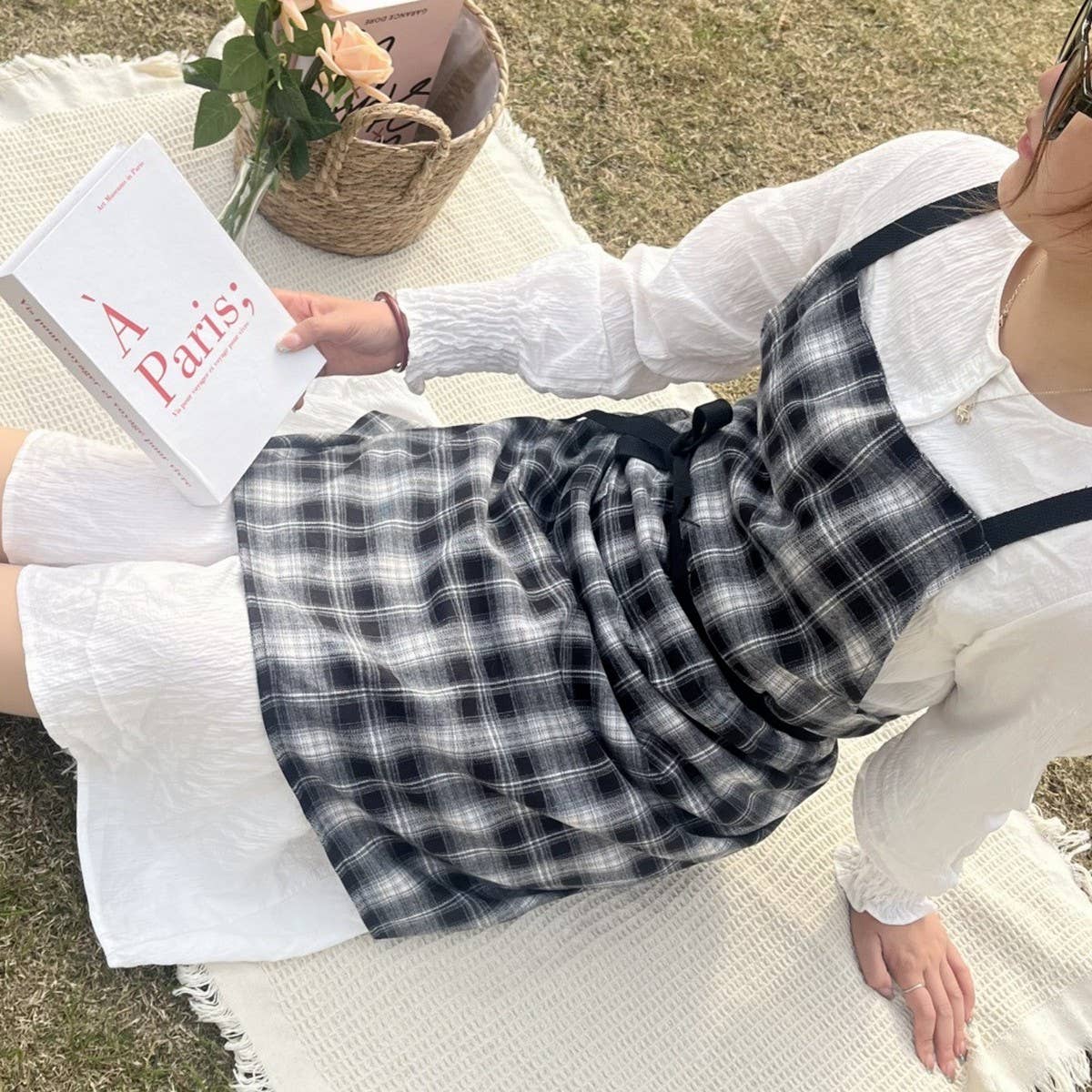 VINTAGE CHRISTMAS PLAID CAFE HOUSEHOLD APRON