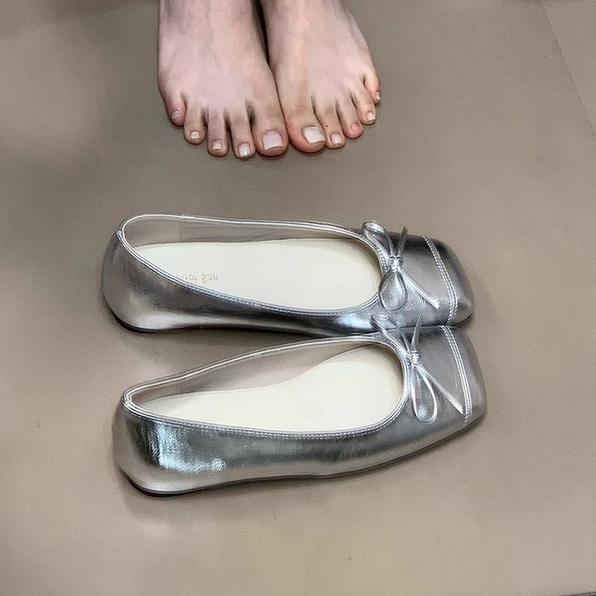 Hidden Heel Bow Loafers for Work & Comfort