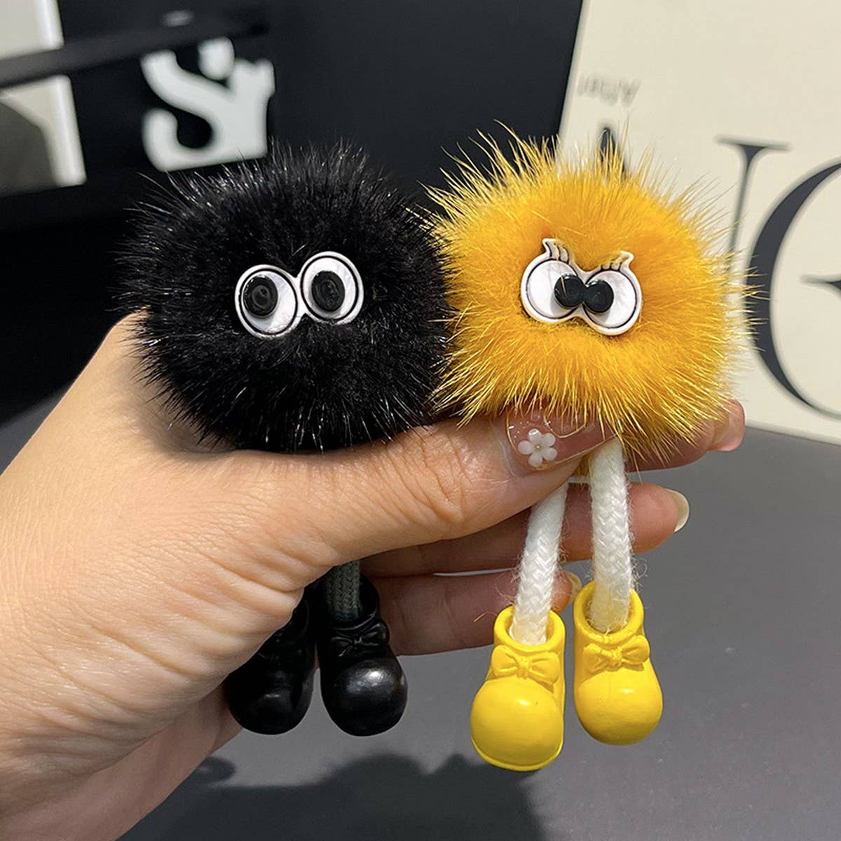 CUTE FUR BRIQUETTES CAR KEYCHAIN BAG PENDANT
