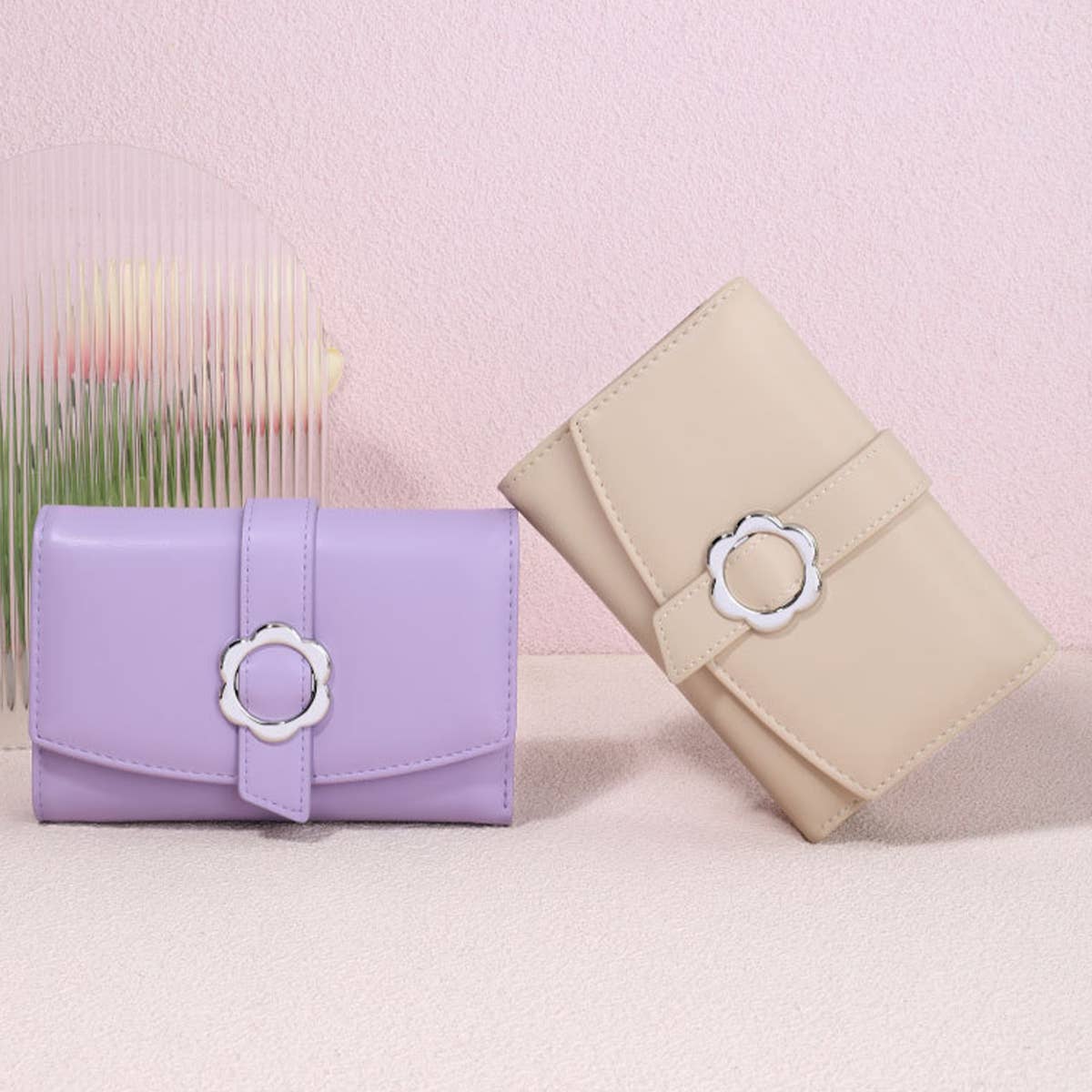 FRESH AND CUTE SHORT FOLDABLE WALLET_CWAB1659