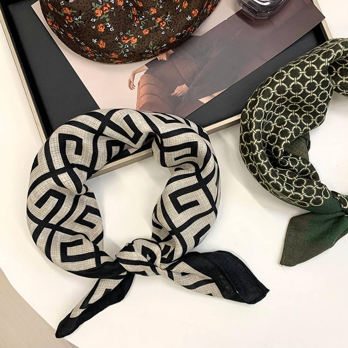 FASHIONABLE SQUARE SCARF FOR ALL-MATCH DECORATION