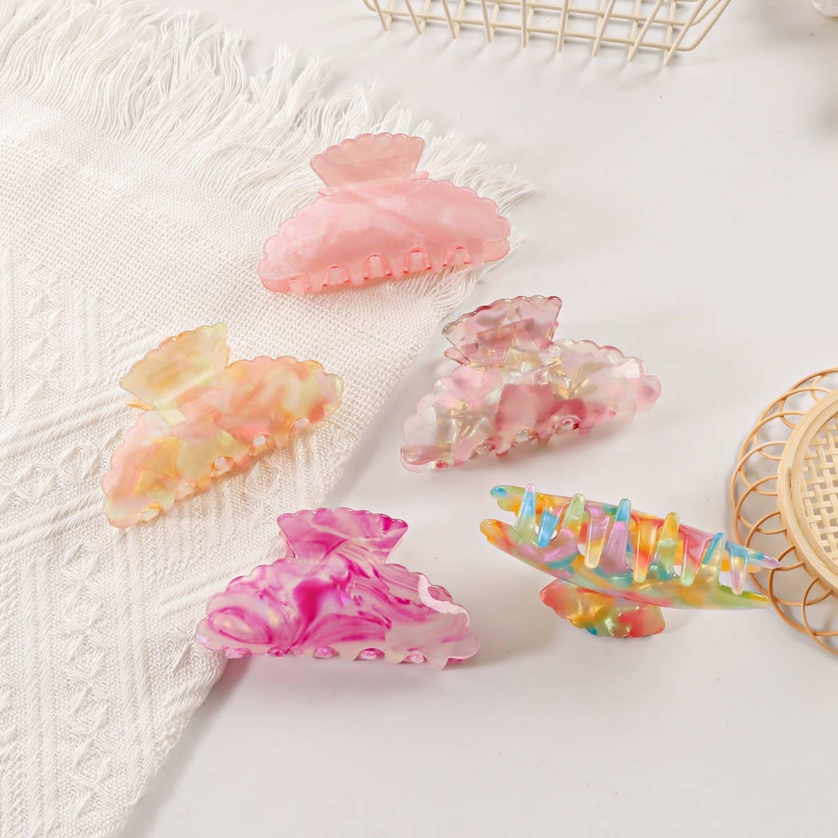 CWAHA1407_SWEET IRREGULAR HAIR CLAW CLIP