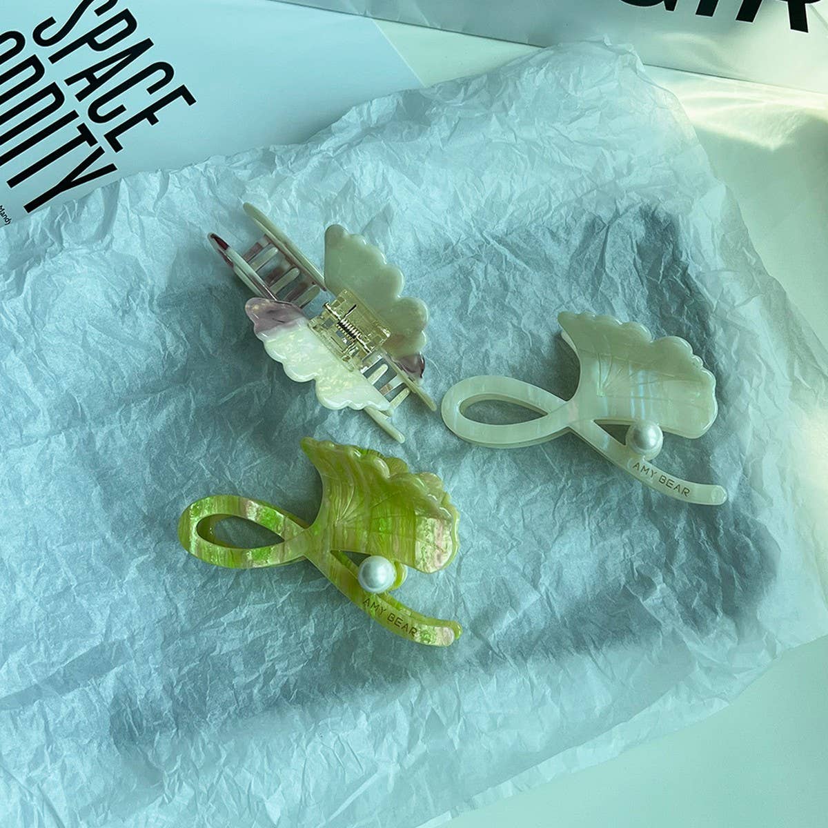 Maple Leaf Pearl Acetate Hair Claw Elegant Clip