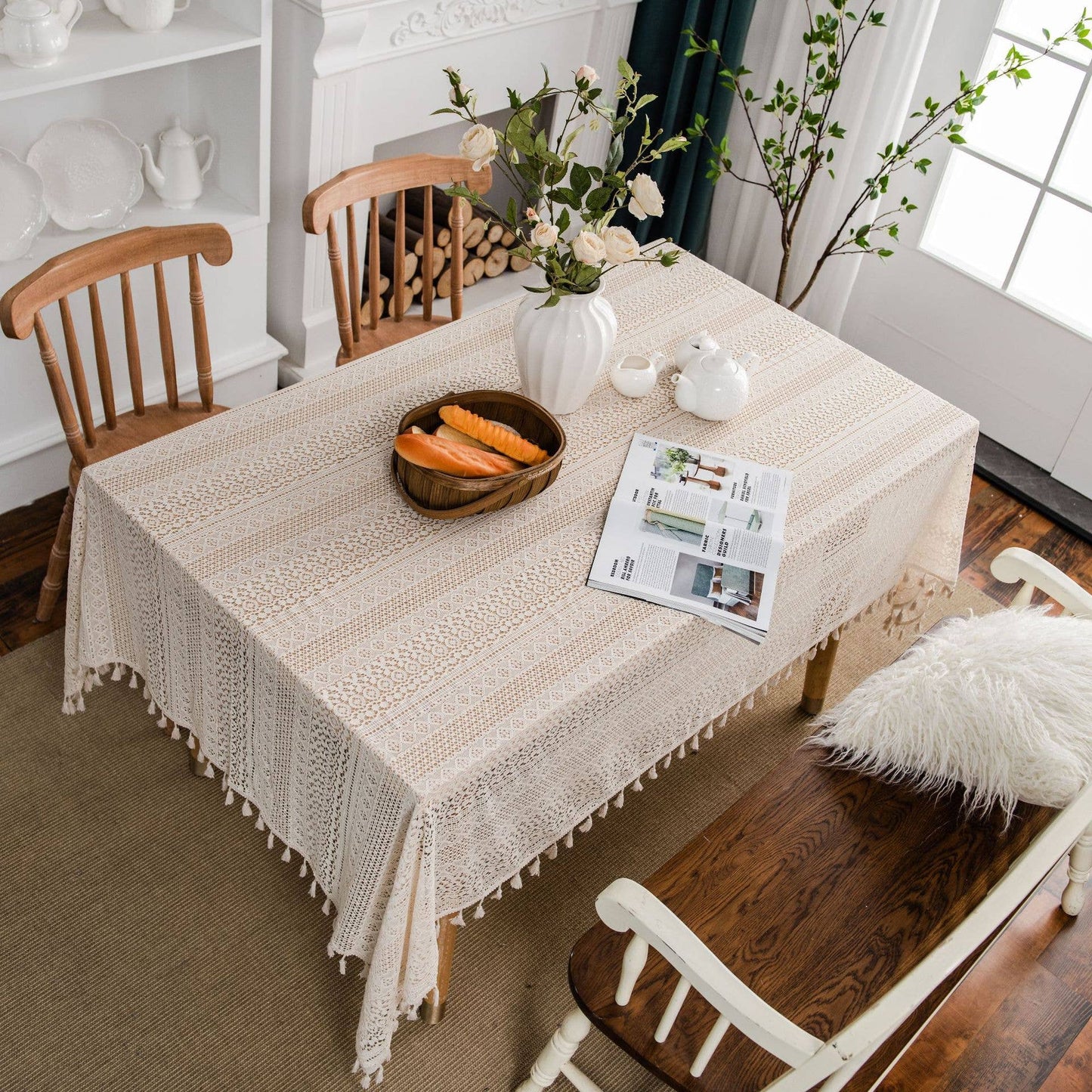 CROCHET HOLLOW TABLECLOTHS WITH TASSELS