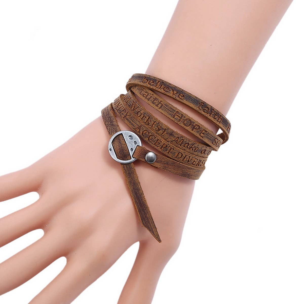 NEW FIVE-CIRCLE EMBOSSED LEATHER BRACELET