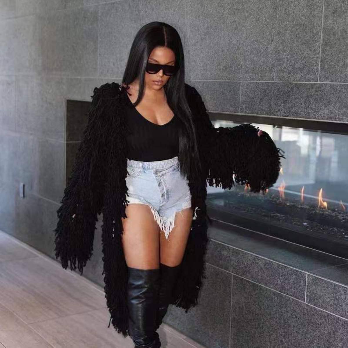 WOMEN FASHION HOLLOWED OUT TASSEL CARDIGAN