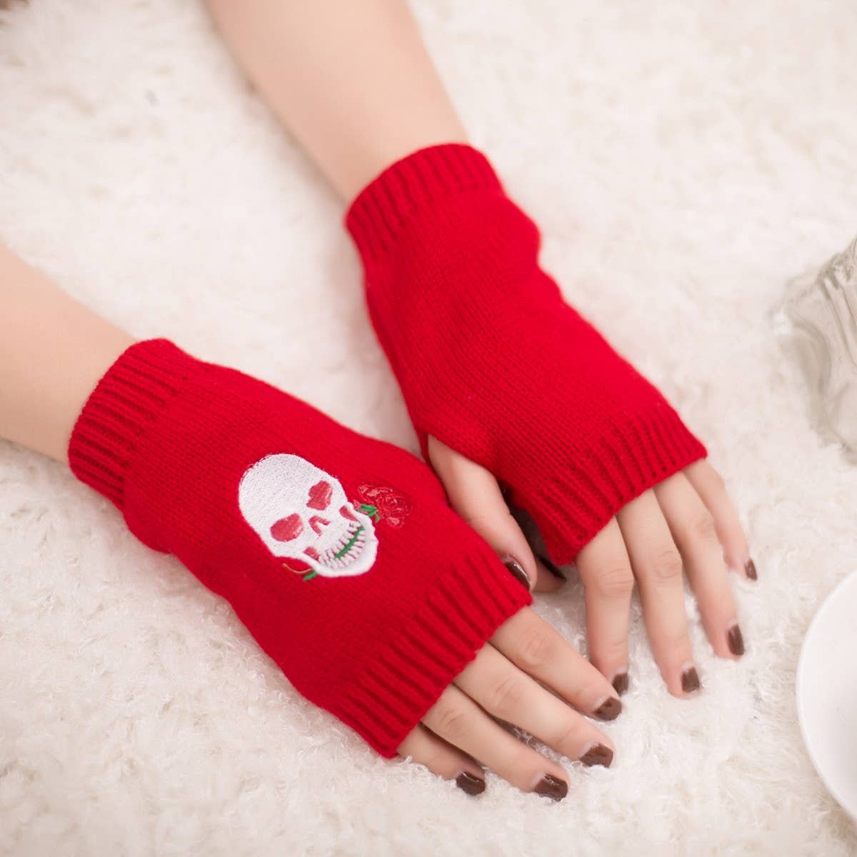CWAG00534_HALLOWEEN EMBROIDERED FINGERLESS GLOVES