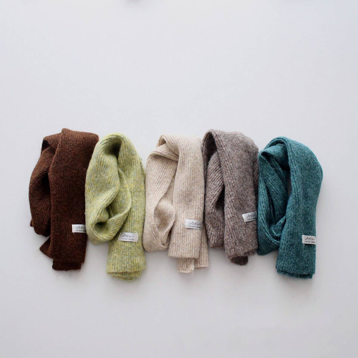 Stylish Kids Knit Scarf ??Cozy Winter Neck Warmer_CWASC2094