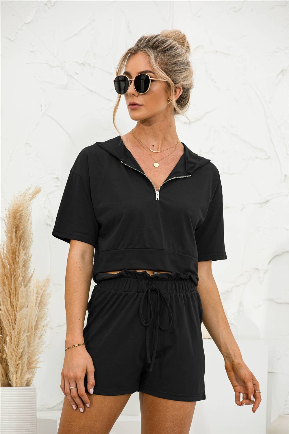 SOLID COLOR HOODED ZIPPER SHORTS CASUAL SUIT