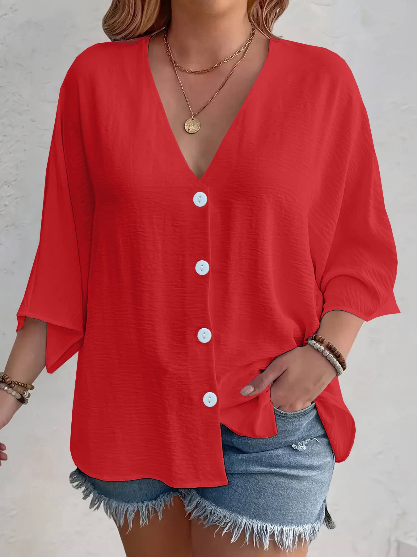 V-neck three-quarter sleeve cardigan