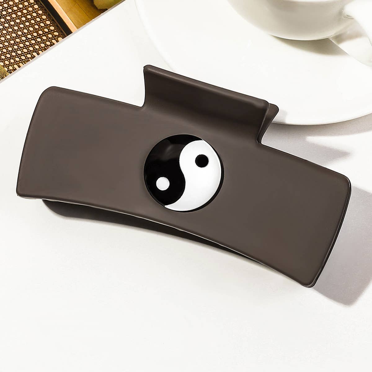 SIMPLE TAI CHI LOGO SHARK CLIP HAIR CLIP_CWAHA0938