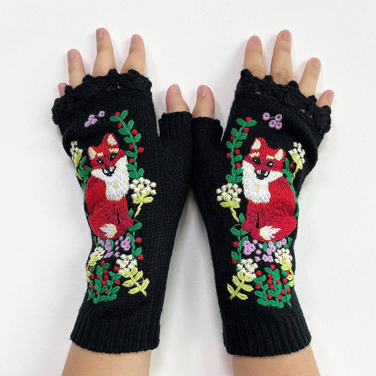 2024 NEW FOX WARM EMBROIDERED GLOVES_CWMM1664