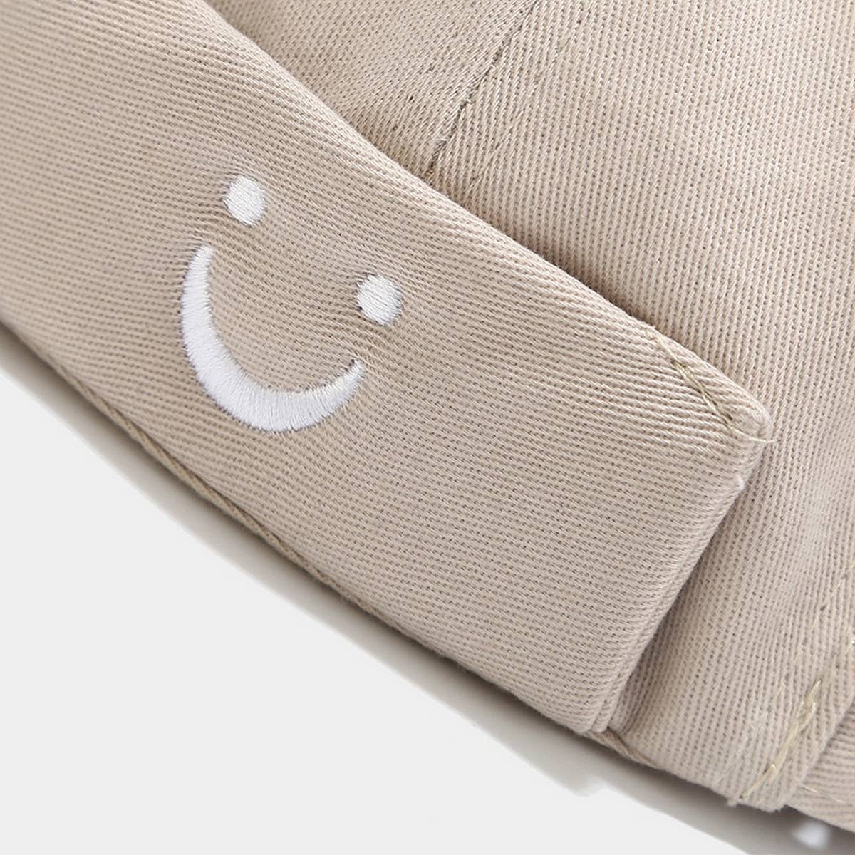 CWAH3171_SIMPLE U SMILEY FACE EMBROIDERED BERET