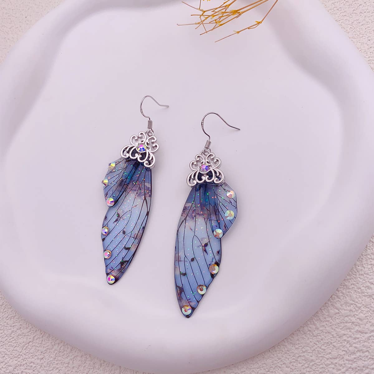 Elegant long earrings with cicada wing wings