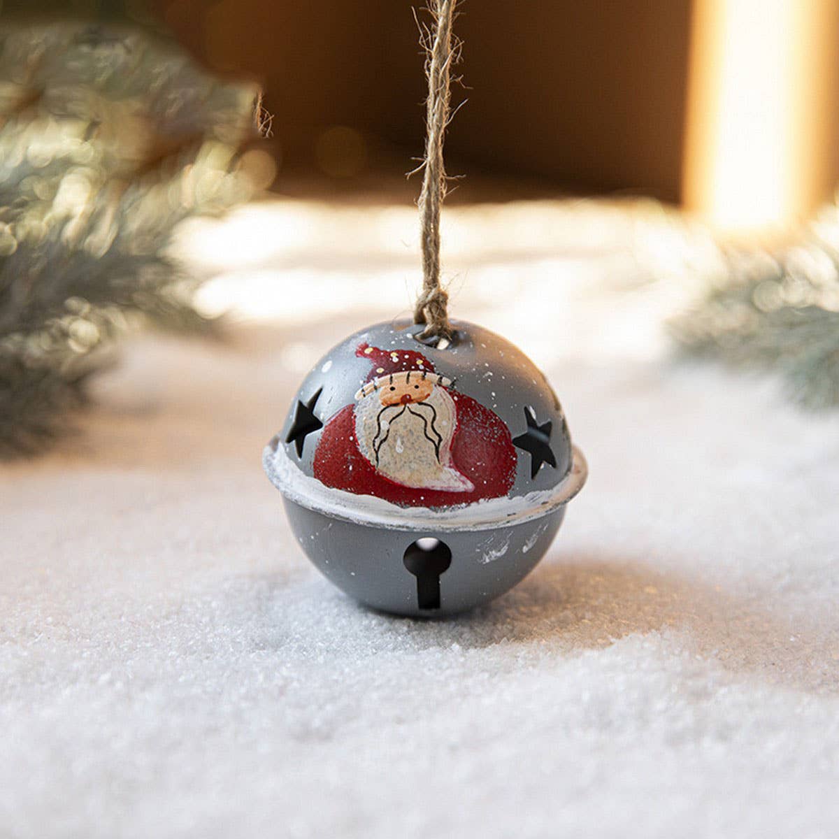 CWMM10396_CHRISTMAS PAINTED BELL SNOWMAN ORNAMENT DECOR