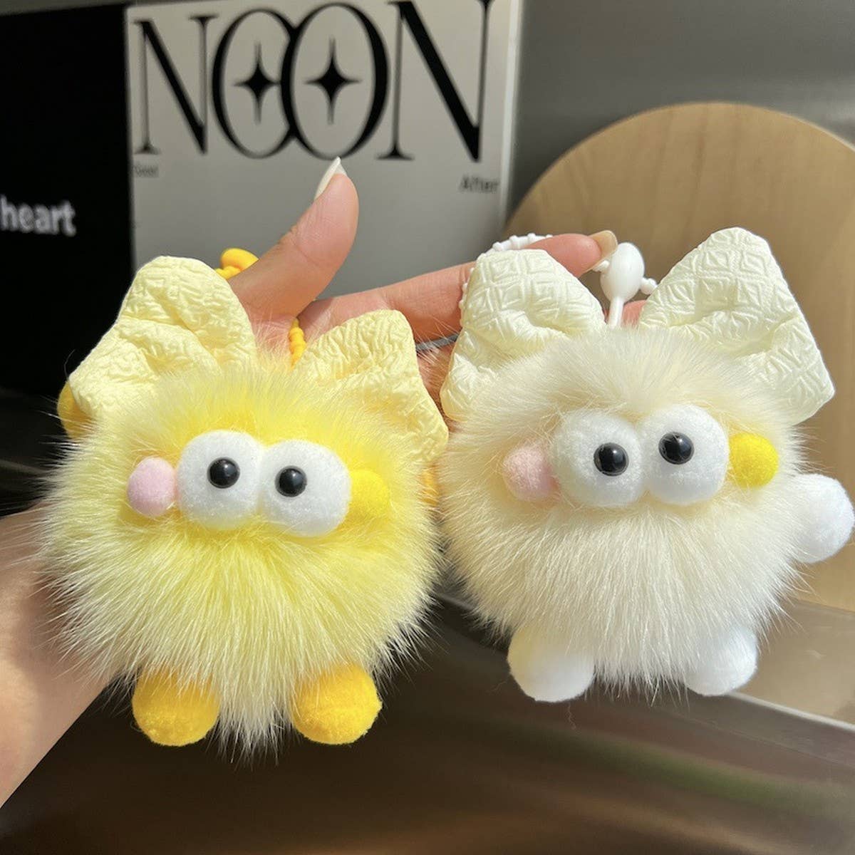 CUTE BOWKNOT BIG EYES CAR KEYCHAIN PLUSH PENDANT