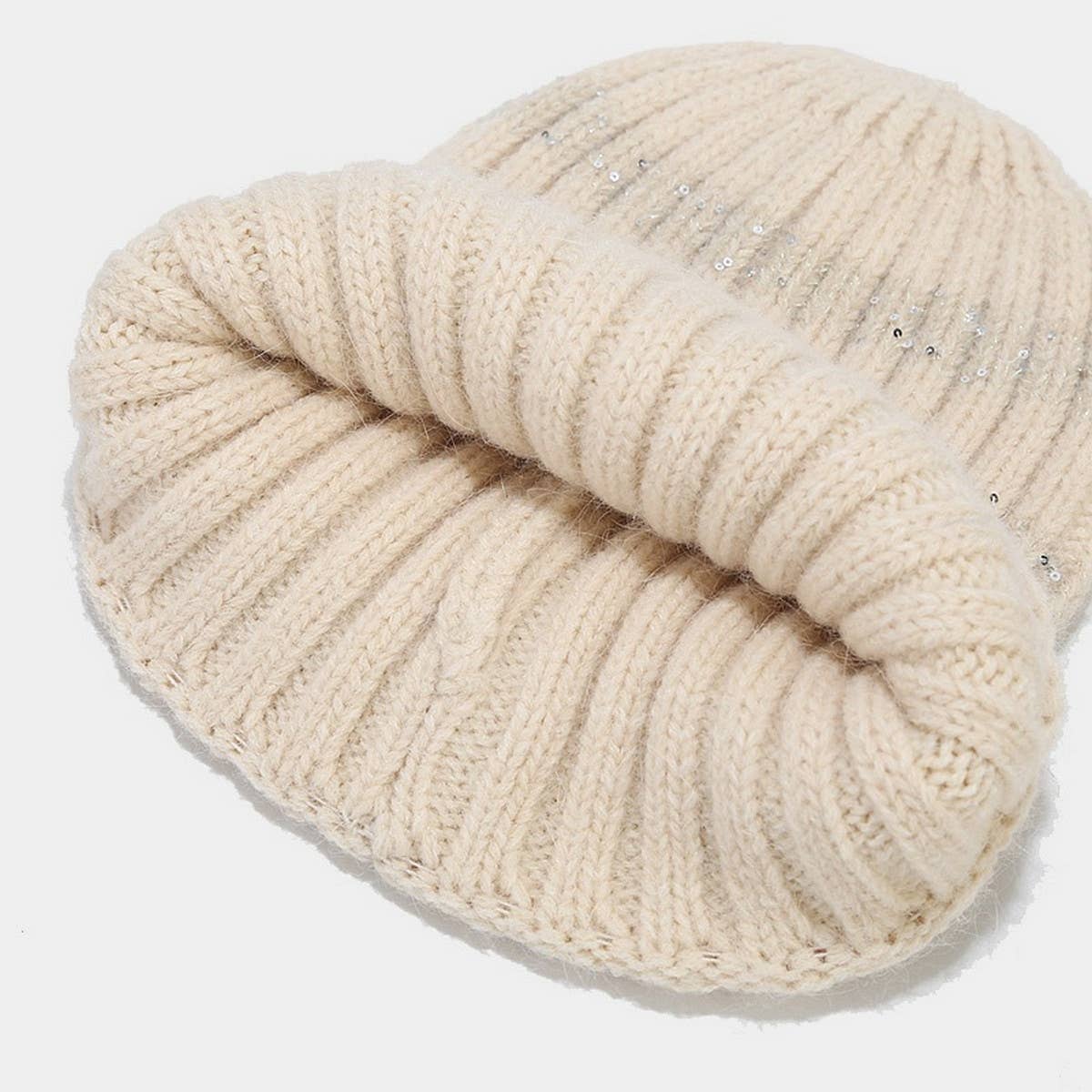 OUTDOOR COLD-PROOF CURLED SEQUINED KNITTED HAT_CWAH1604