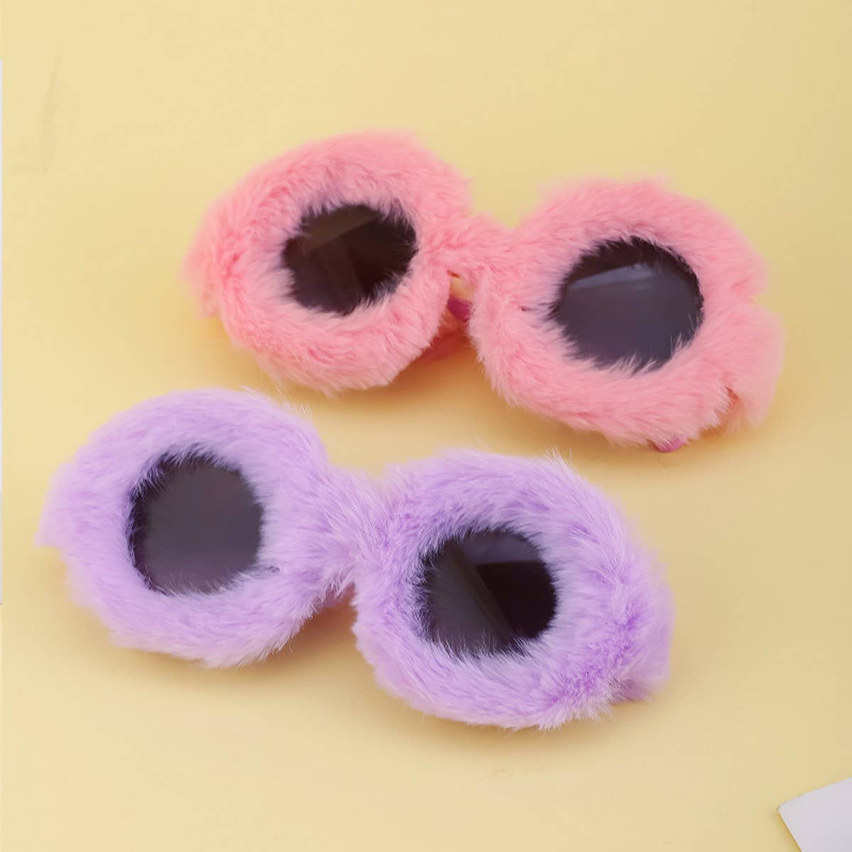 ROUND FRAME PLUSH FULL COVERAGE SUNGLASSES