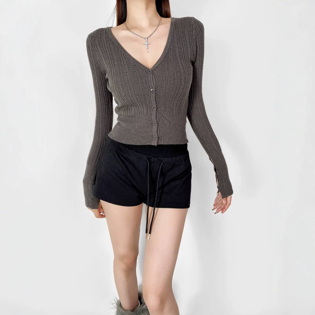Solid-color V-neck long-sleeved knitted sweater