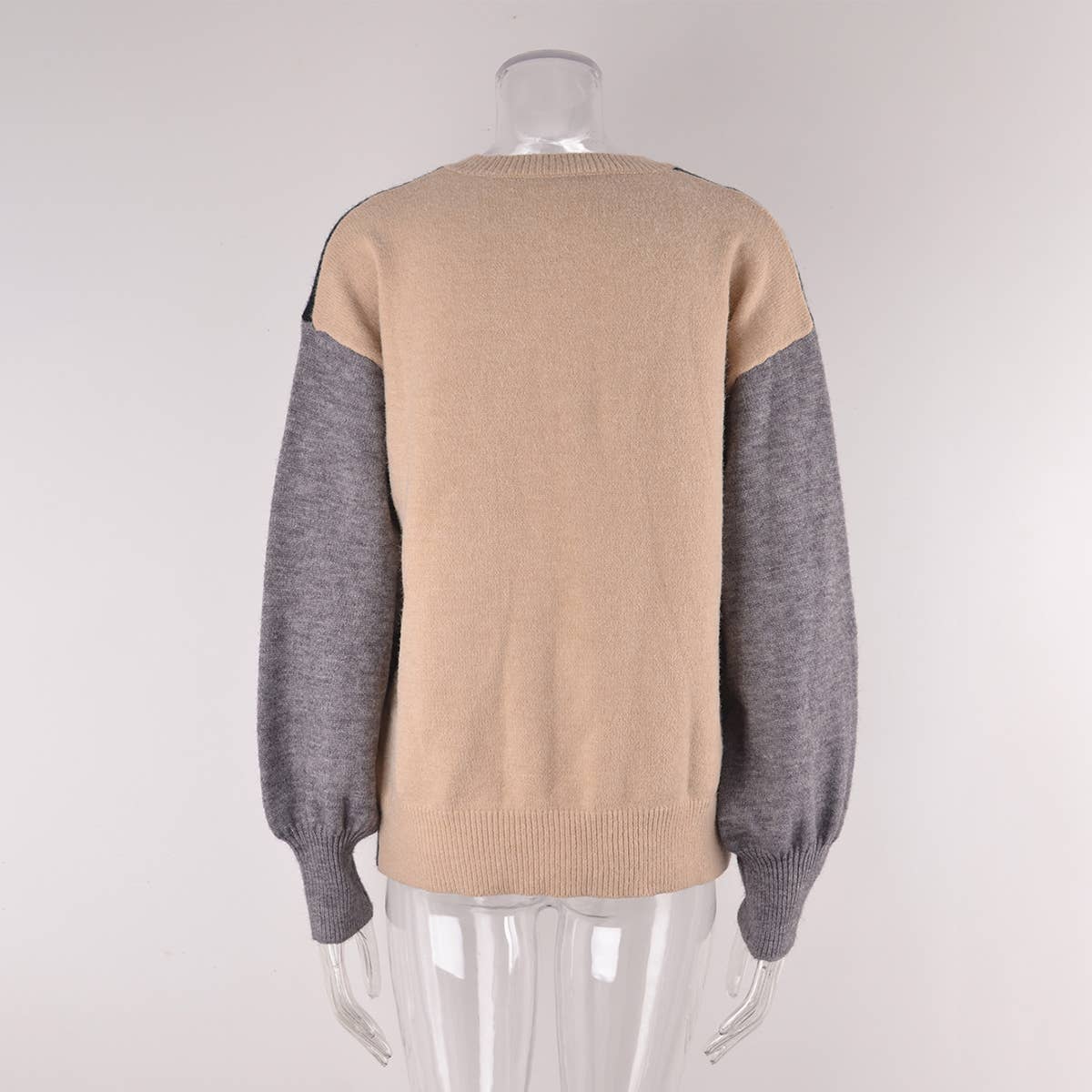 V-NECK PULLOVER LONG-SLEEVED SWEATER