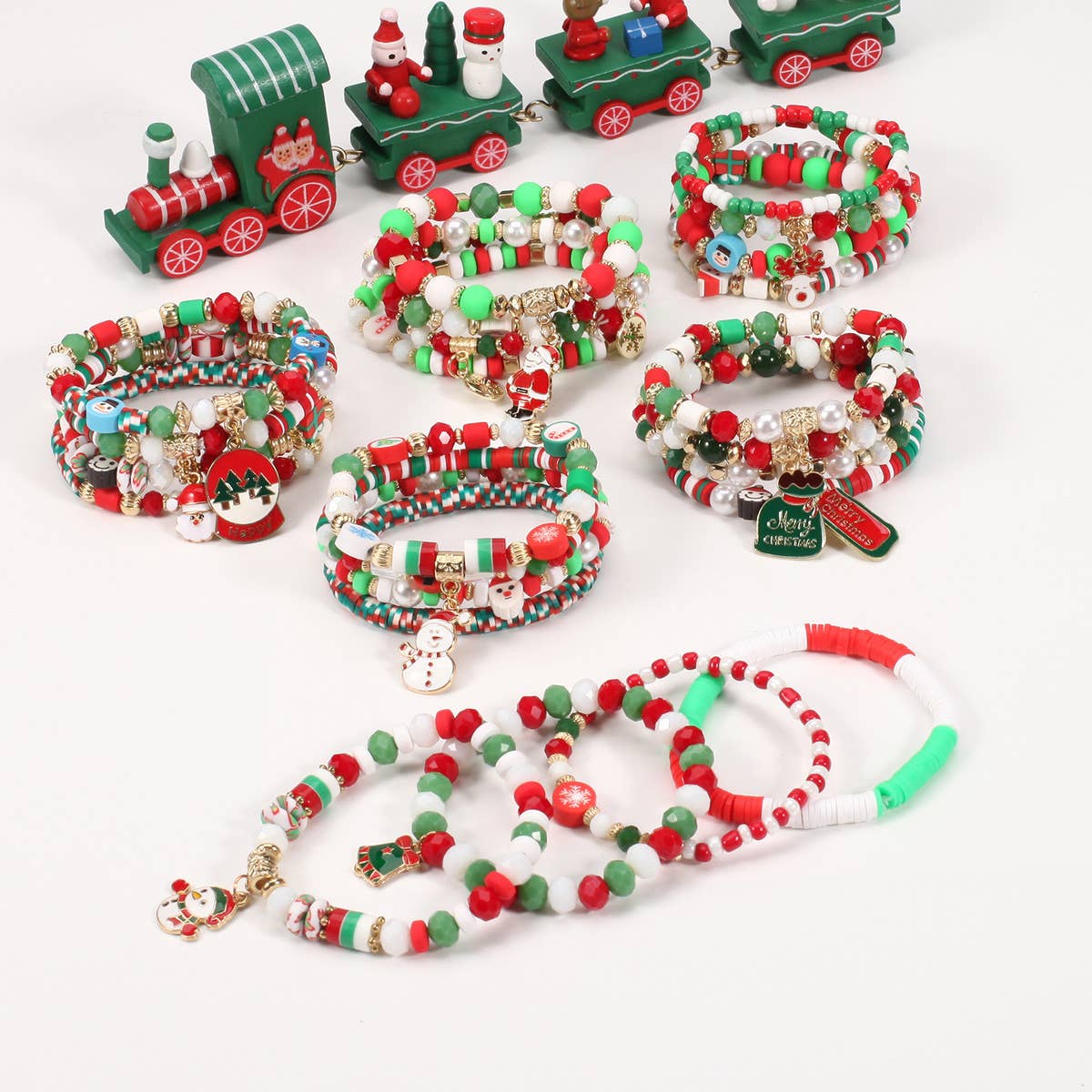 CHRISTMAS SNOWMAN BEADED BRACELET