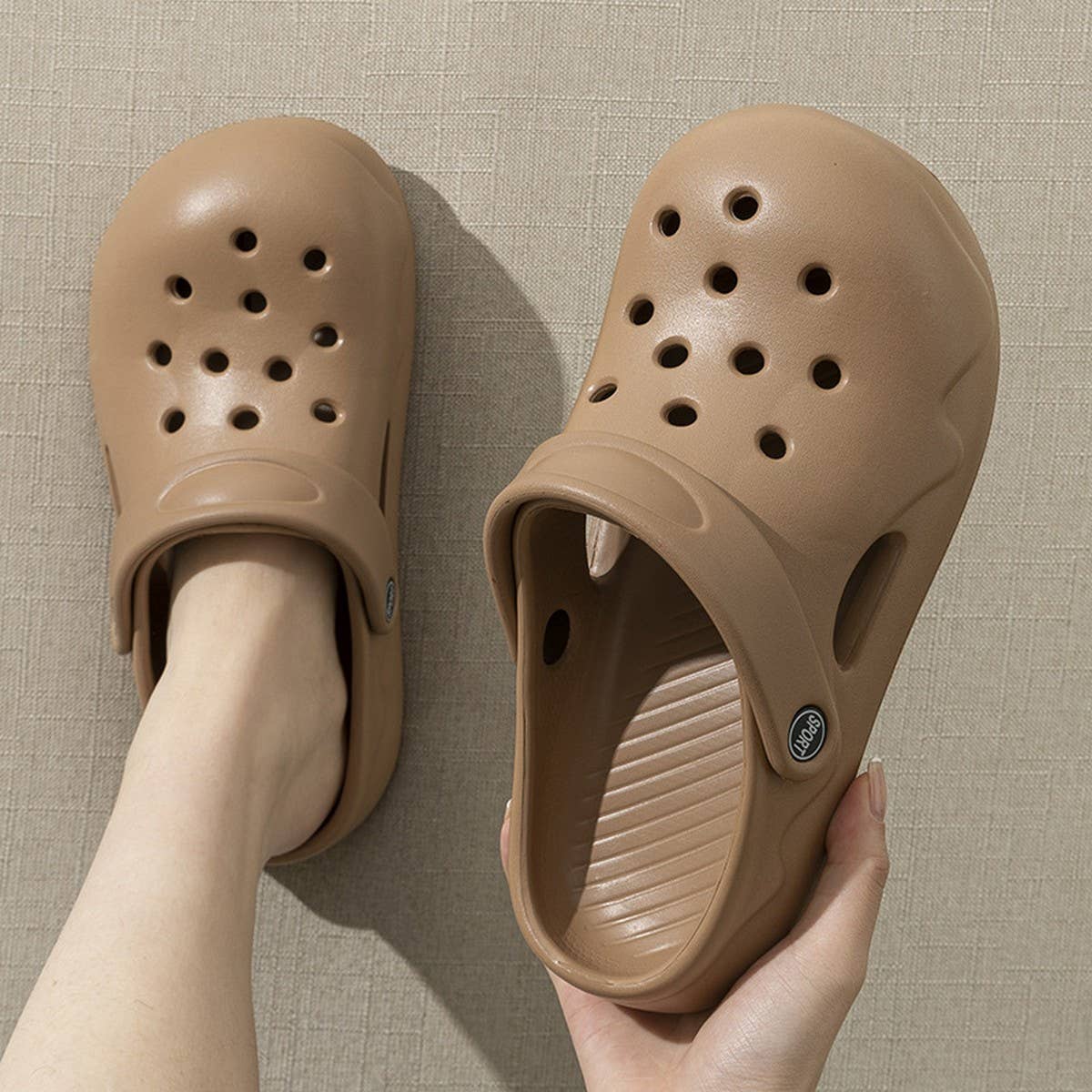 2024 NEW CASUAL OUTDOOR HOLE SANDALS_CWSHS0808