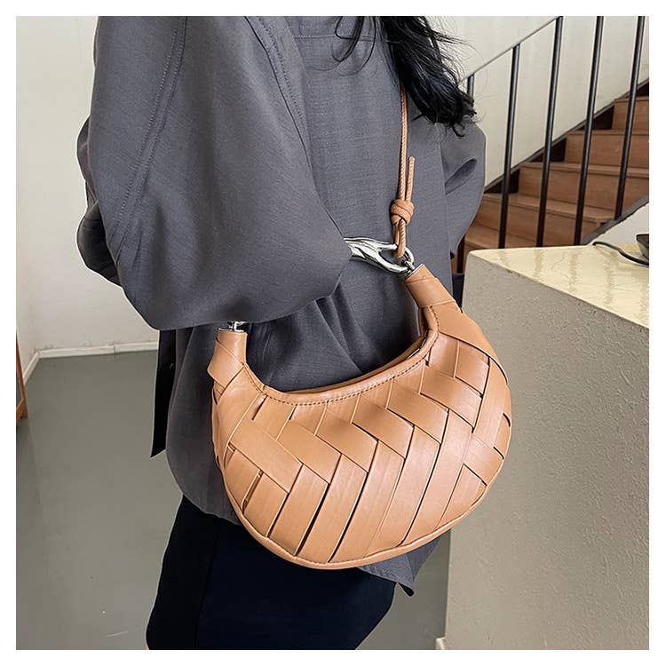 Fashionable niche woven hand-held crossbody bag