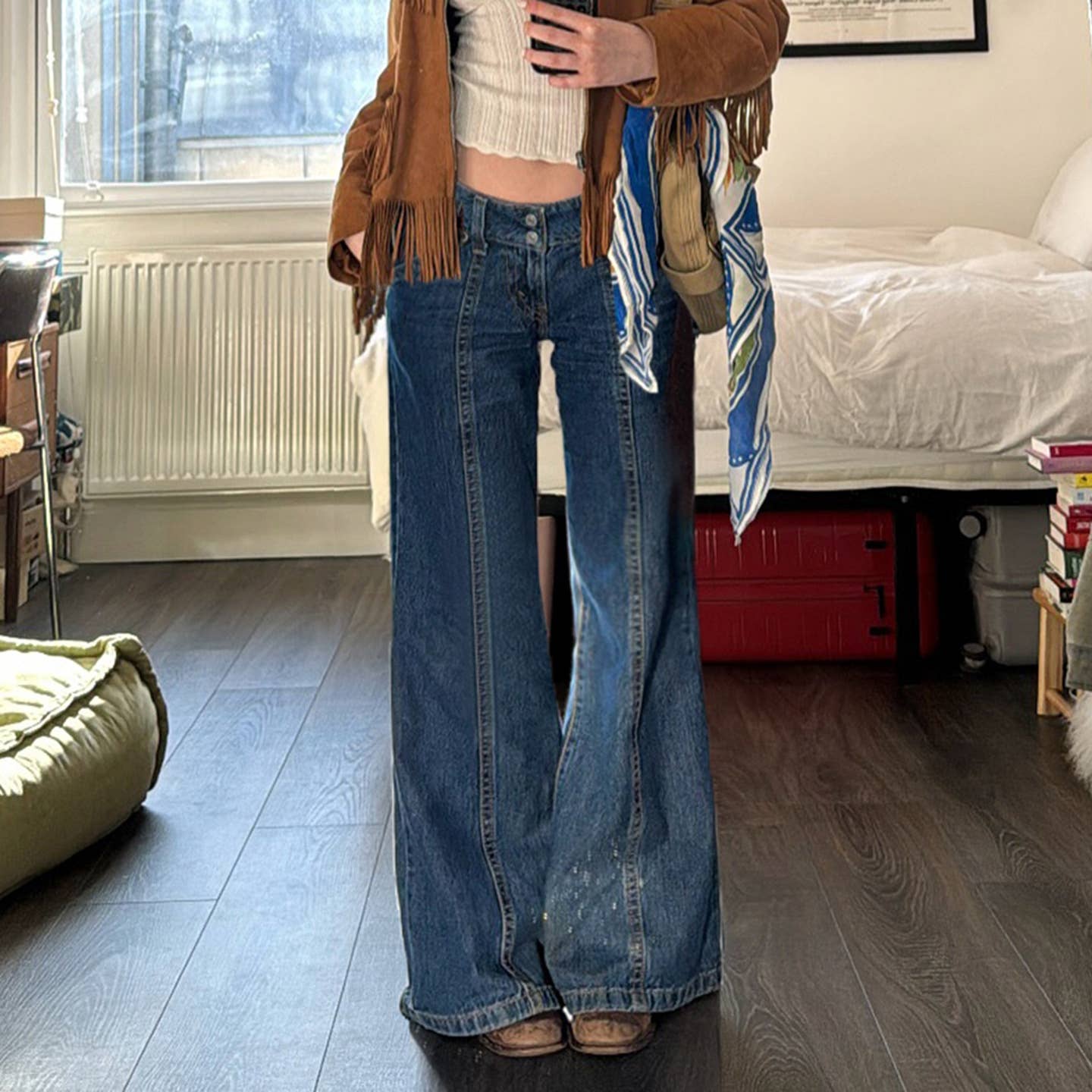 Low-waisted slightly flared jeans,casual jeans