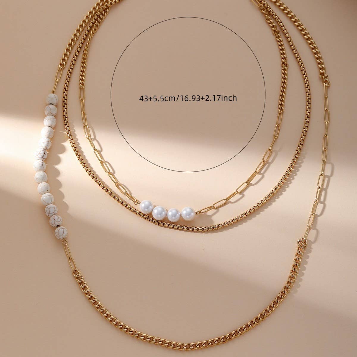 VINTAGE IMITATION PEARL CUBAN CHAIN NECKLACE