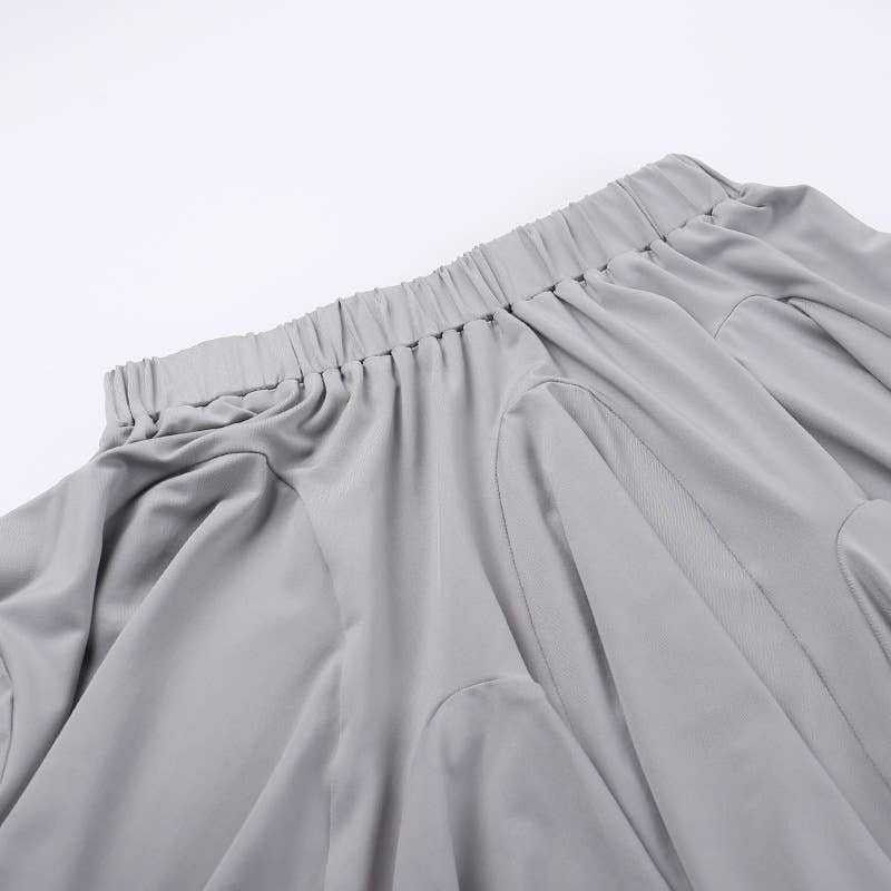 A casual short two-piece vest skirt set