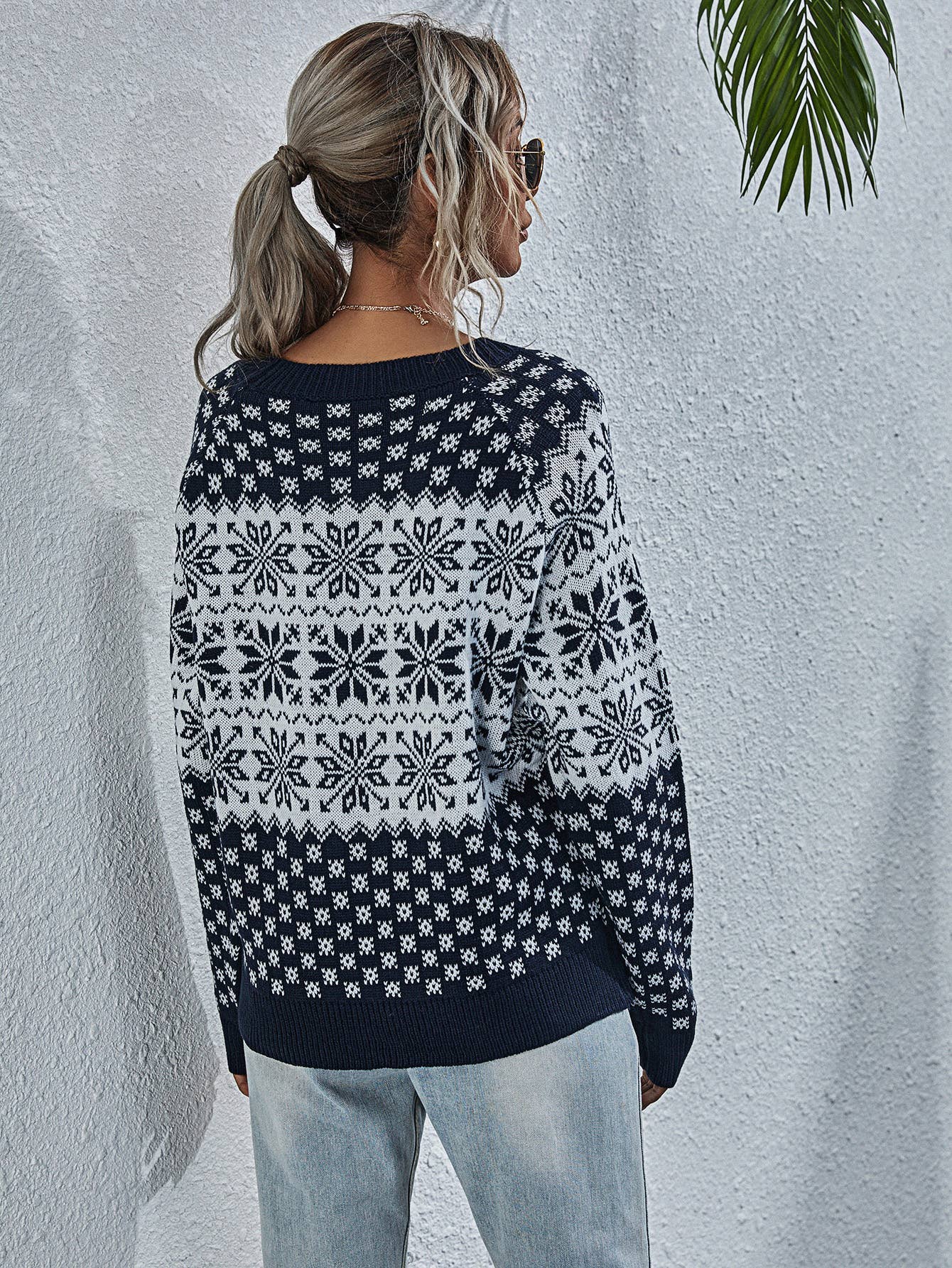 KNIT CHRISTMAS LONG-SLEEVED TURTLENECK SWEATER