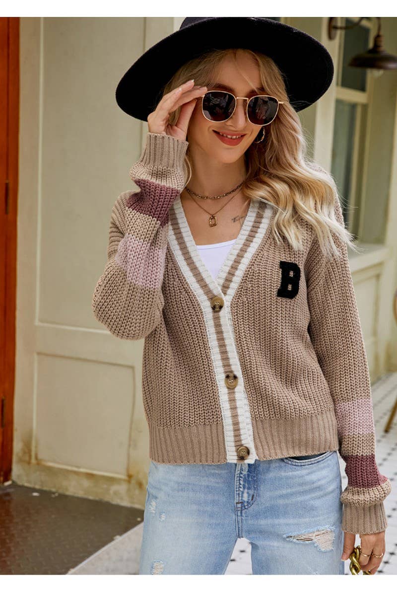 CWOCAL0784_V-NECK LOOSE COLLEGE STYLE KNITTED CARDIGAN