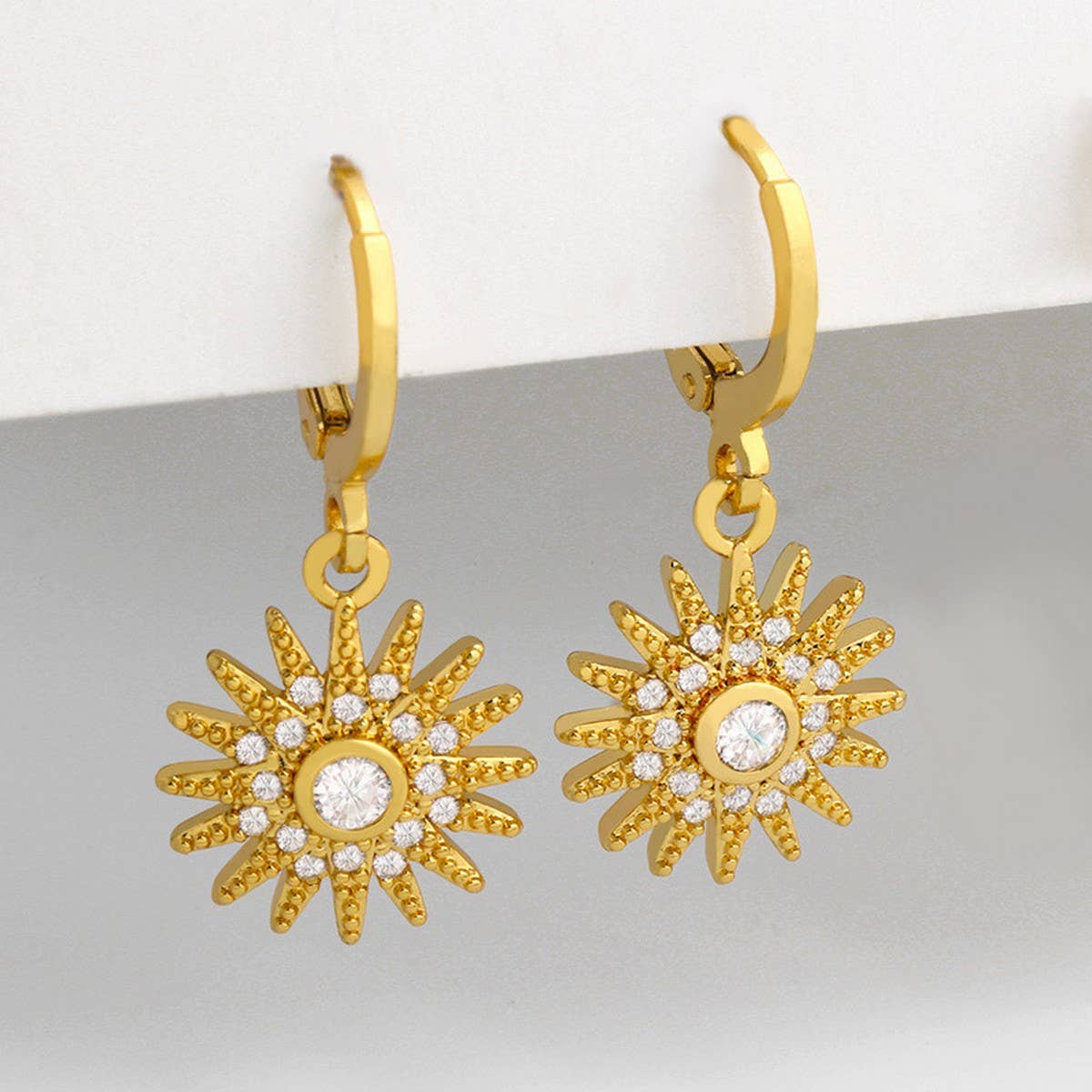 SUNFLOWER PENDANT WITH ZIRCON EARRINGS