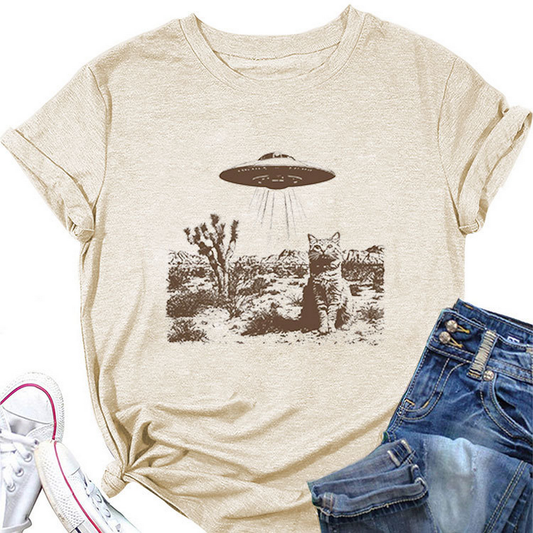 Cat and Spaceship Graphic Tee for Women_CWTTS1514