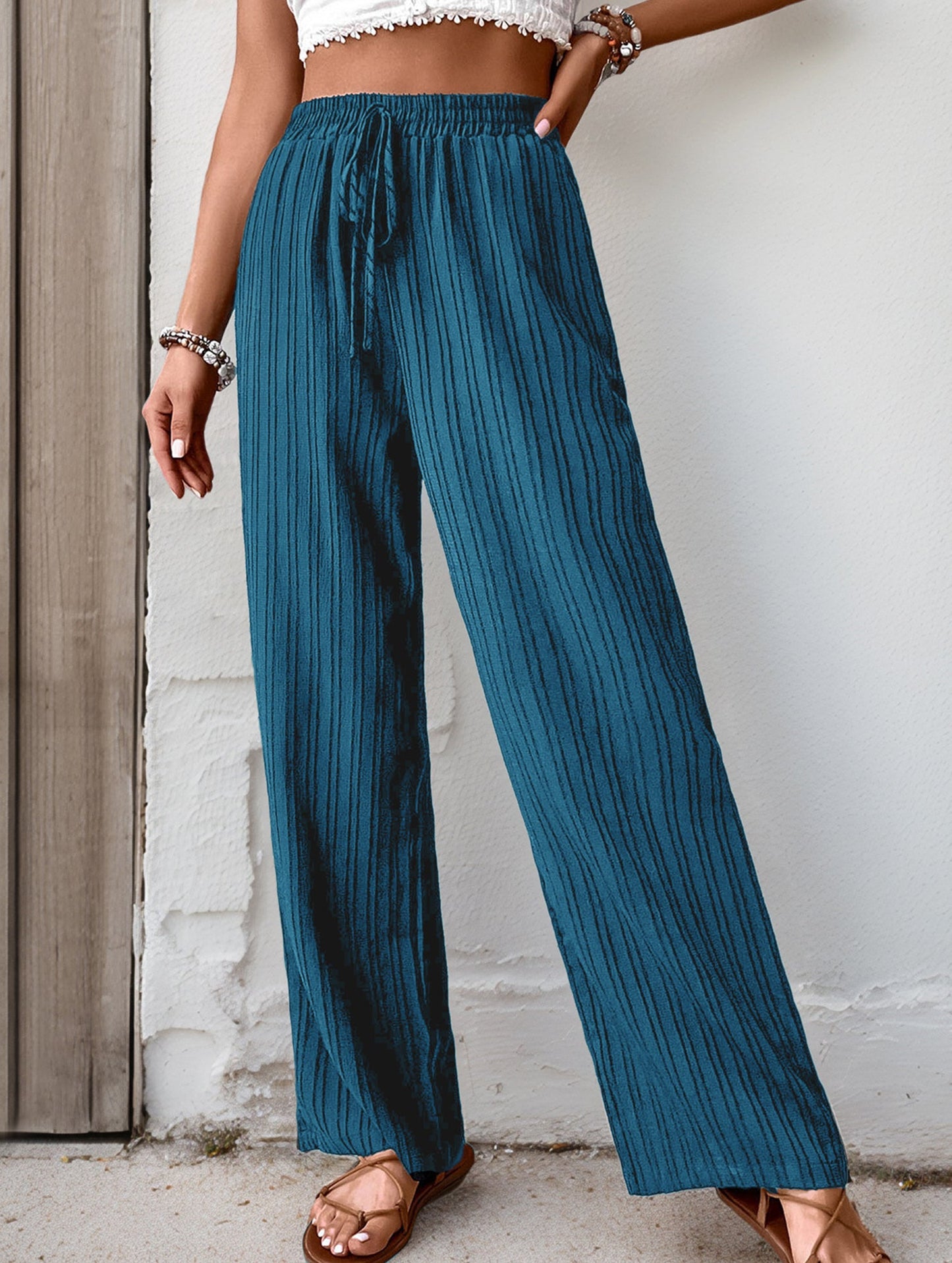 Simple high-waist loose pleated wide-leg pants