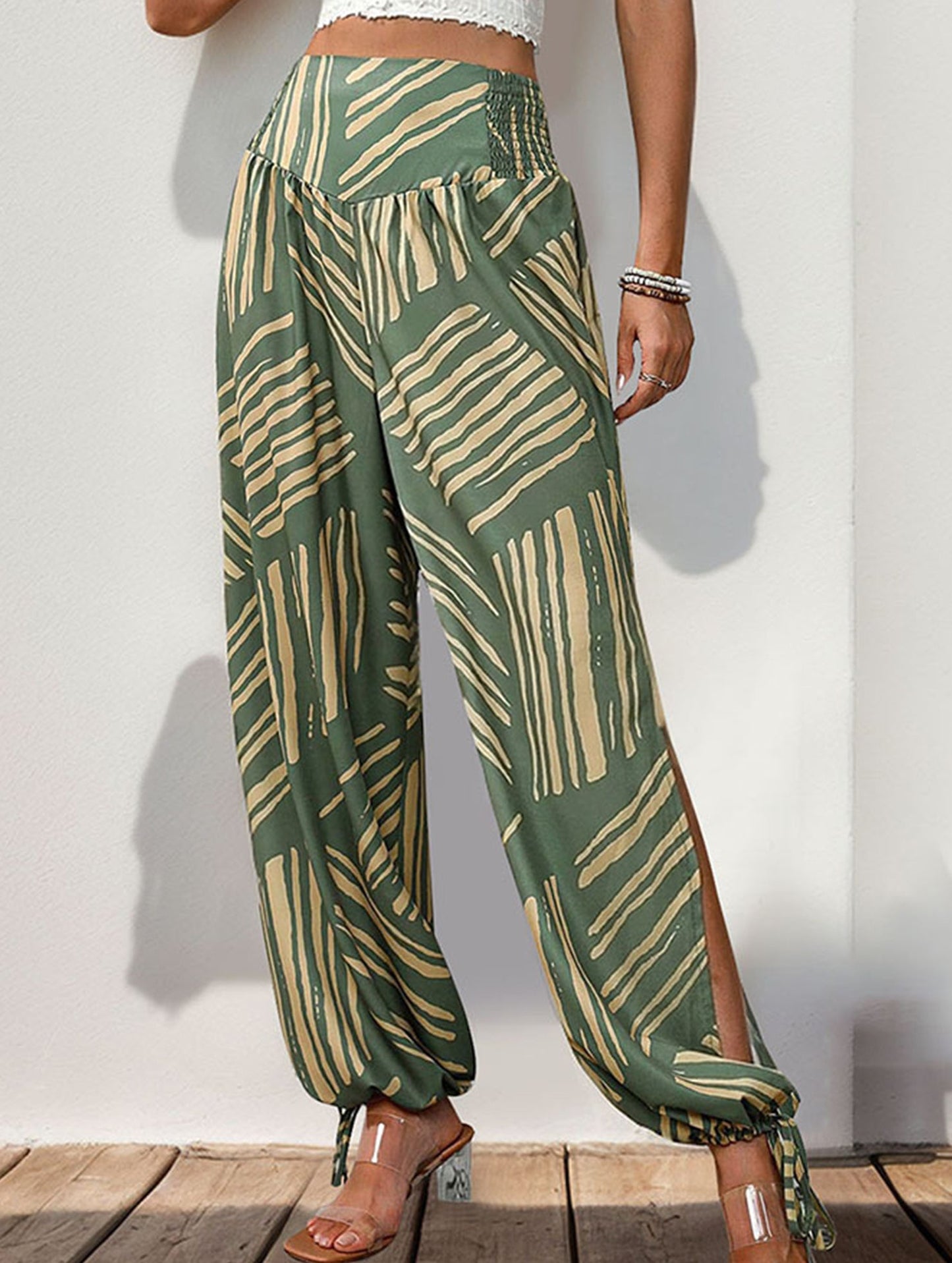 Loose Geometric Striped Pants