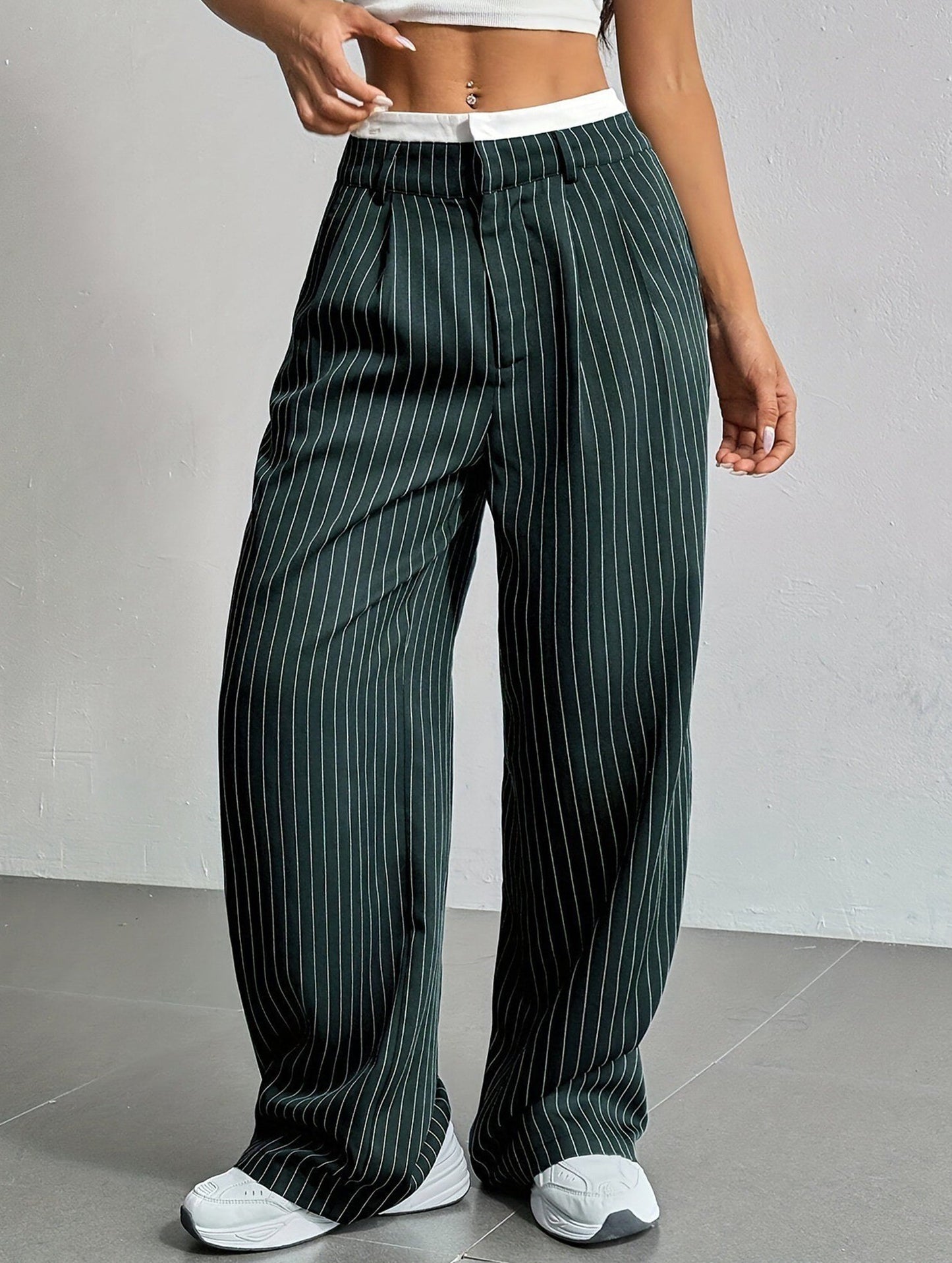 Simple high-waisted straight-leg pants