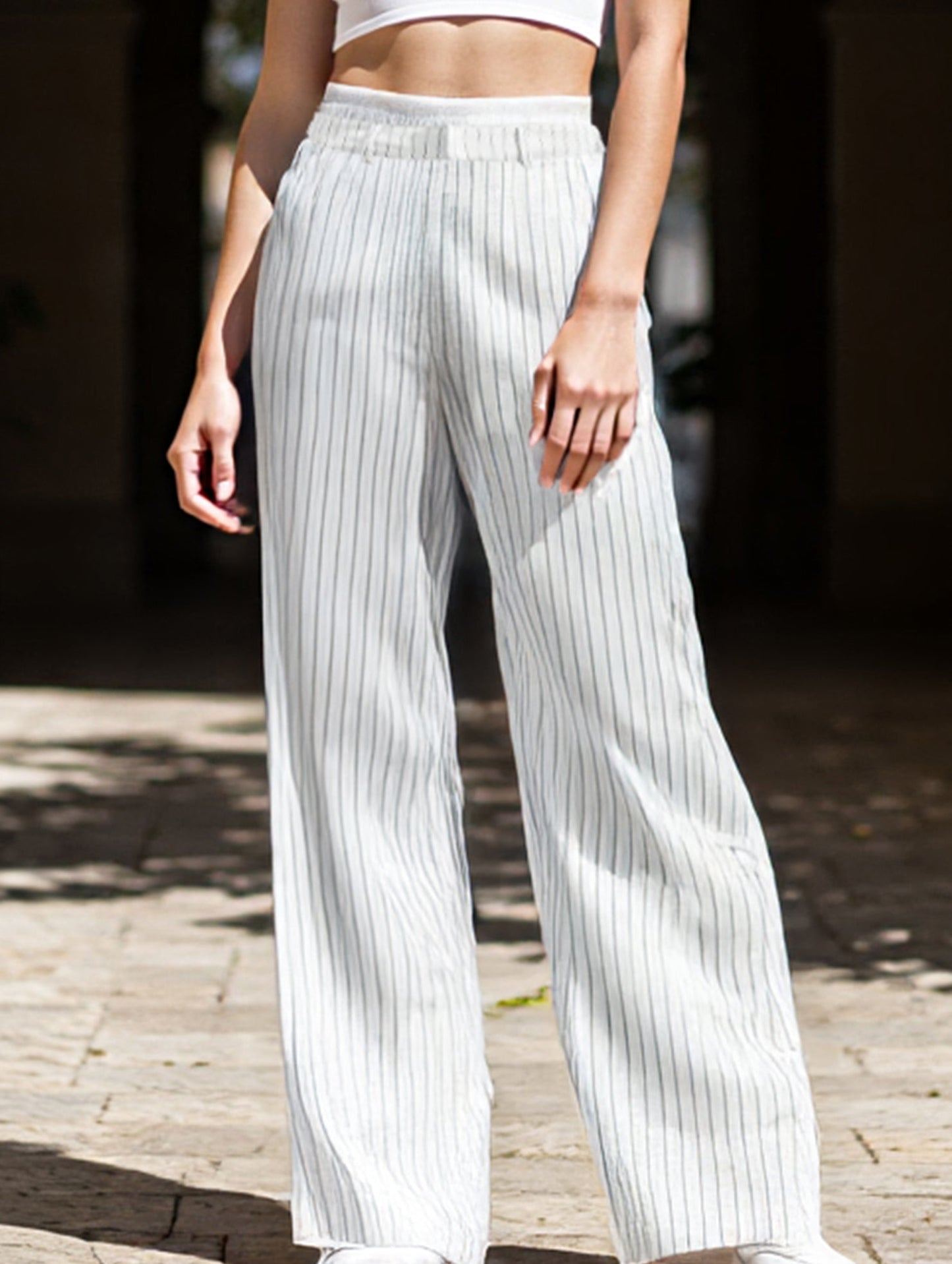 Simple high-waisted straight-leg pants