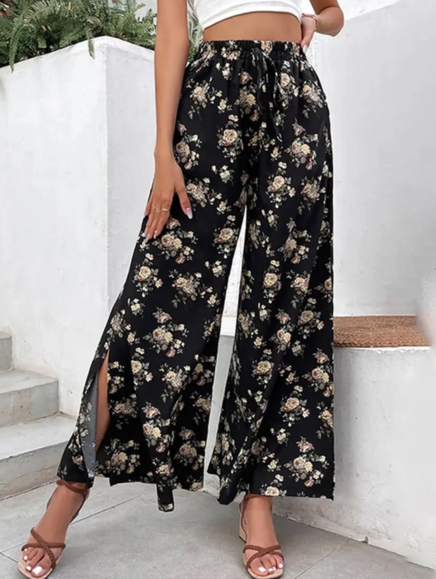 WIDE LEG PANTS WITH LOUD PRINT