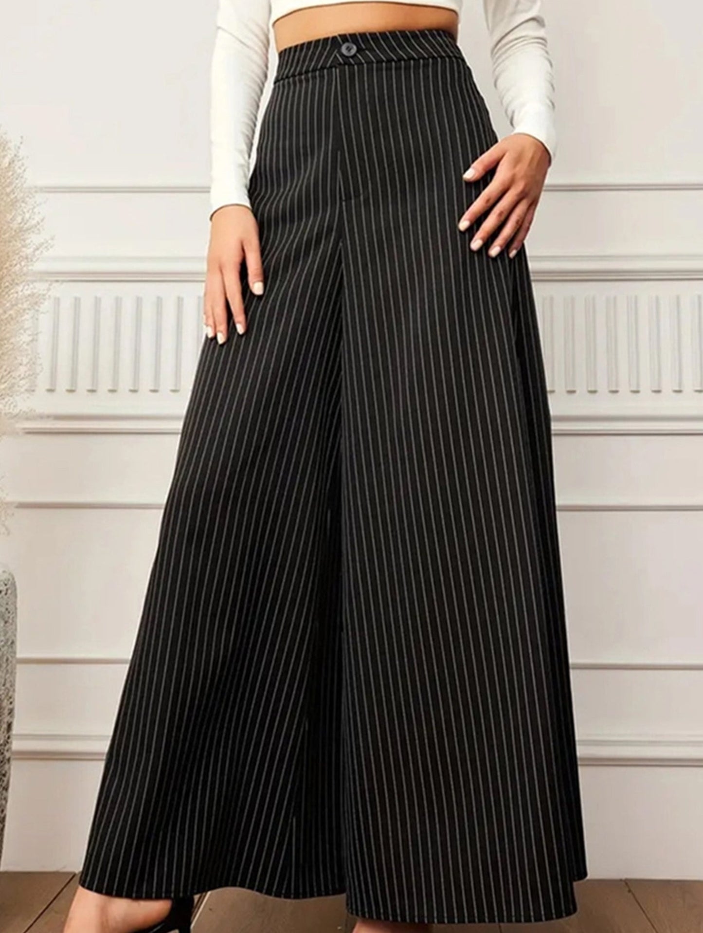 BUTTON-STRIPED BAGGY WIDE-LEG PANTS_CWBLP0680