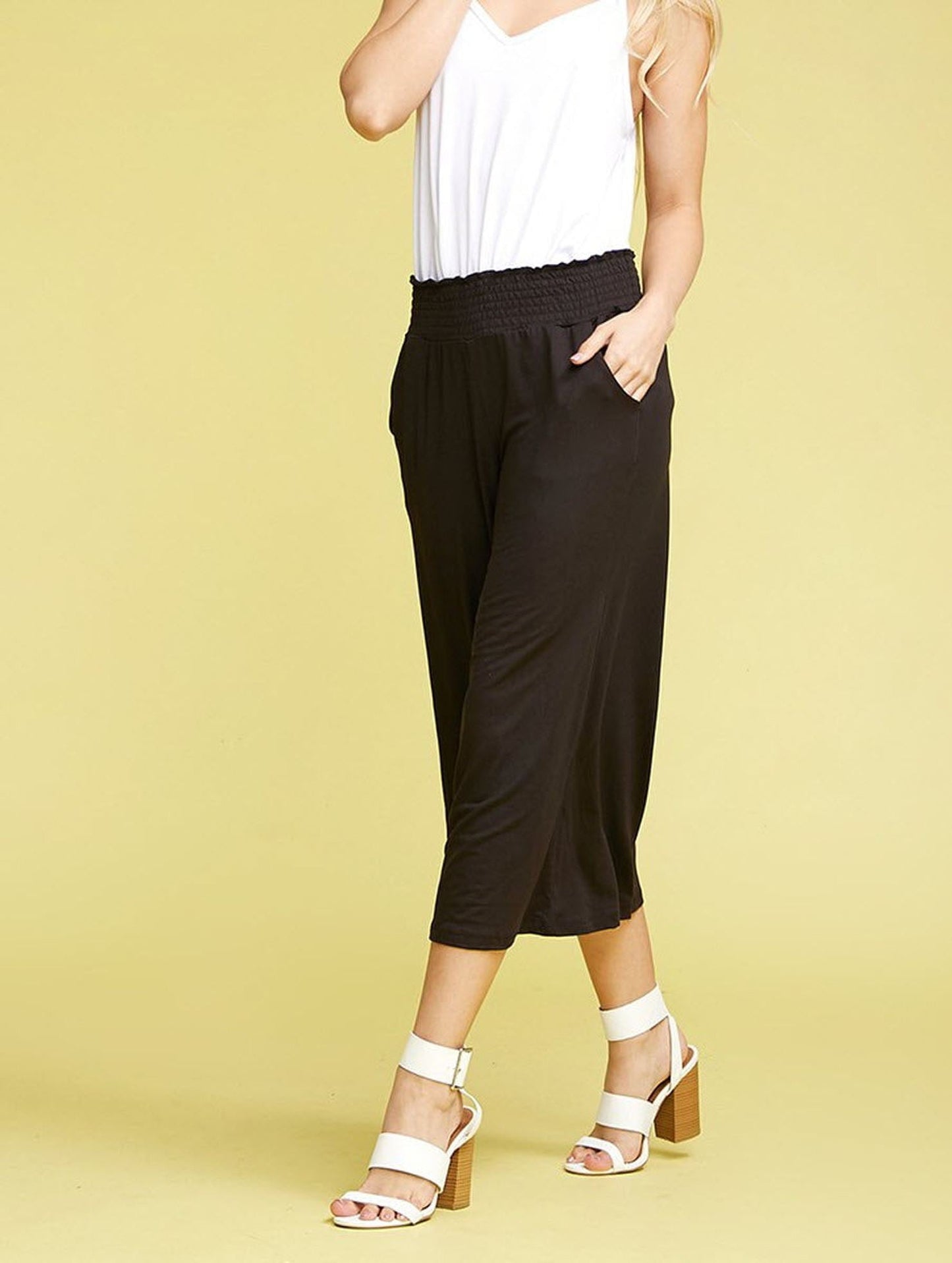 SMOCKED WAIST BEND GAUCHO PANTS