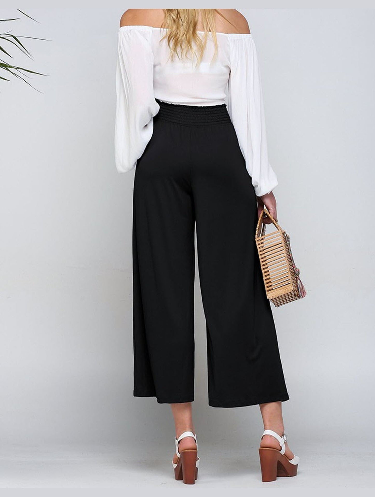 SMOCKED WAIST BEND GAUCHO PANTS